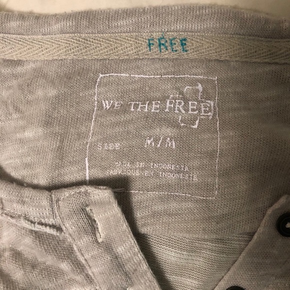 Free People Longsleeve - Picture 2 of 2